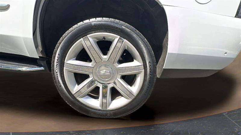 2017 Cadillac Escalade Luxury