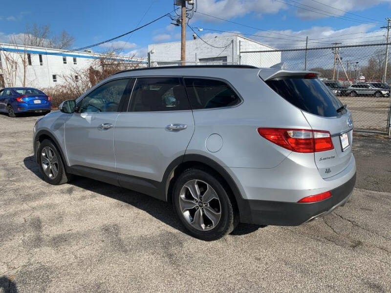 2016 Hyundai Santa Fe SE