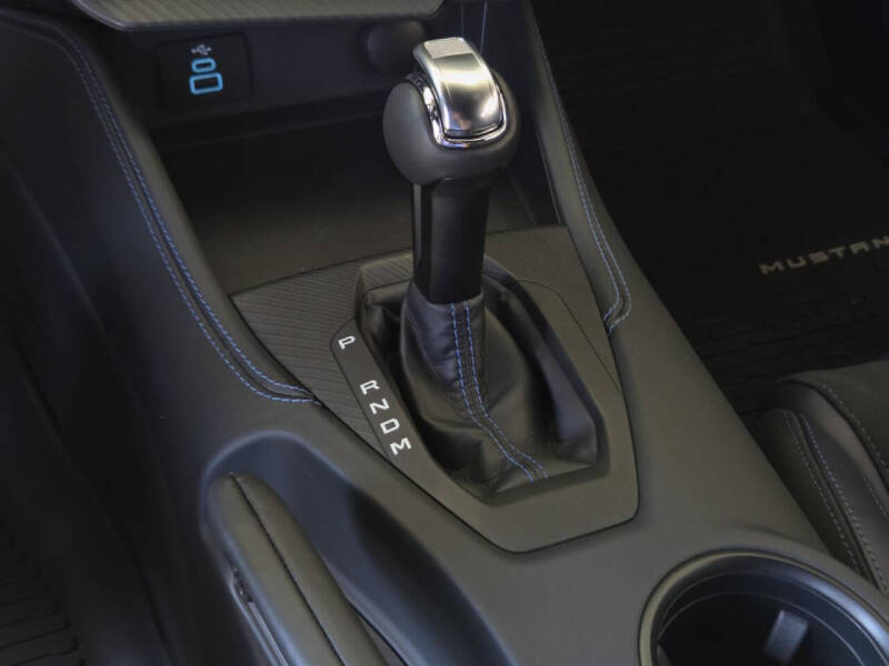 2025 Ford Mustang Dark Horse