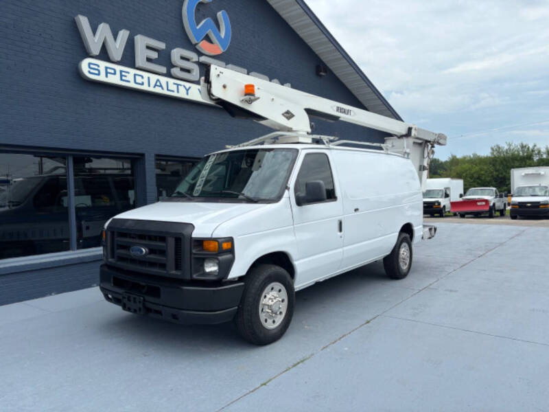 2010 Ford E350 Bucket Van
