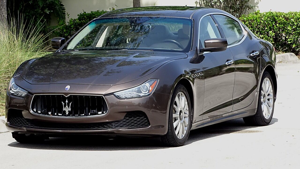 2014 Maserati Ghibli 22