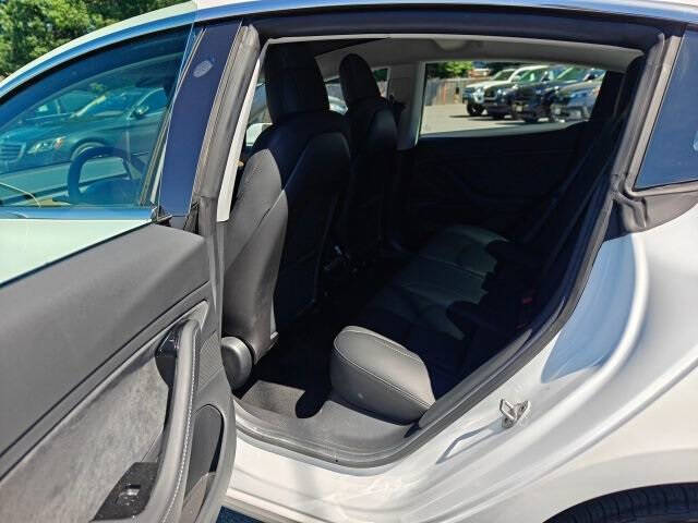 2019 Tesla Model 3 Mid Range