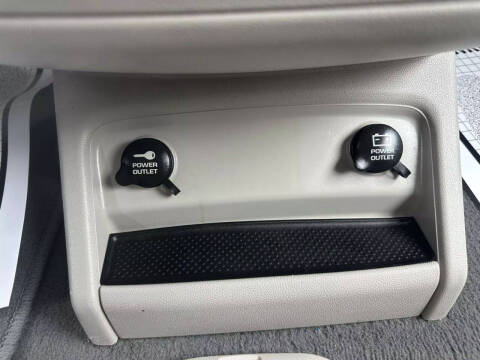 2009 Volkswagen Routan