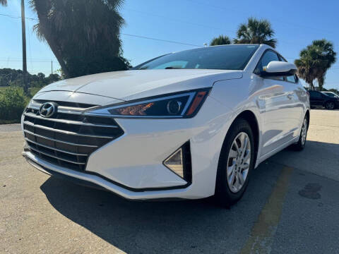 2020 Hyundai Elantra for sale at Ron's Auto Sales in Mobile AL