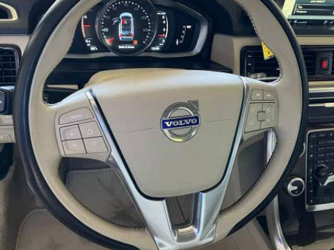 2016 Volvo XC70 T5 Premier