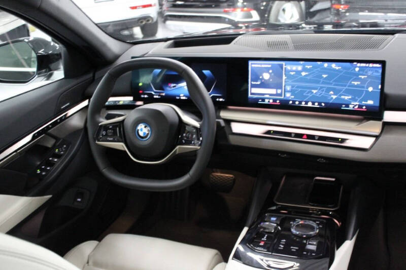 2024 BMW i5 eDrive40