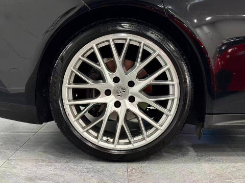 2018 Porsche Panamera