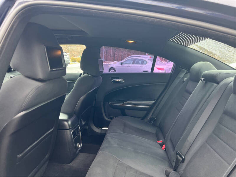 2011 Dodge Charger SE