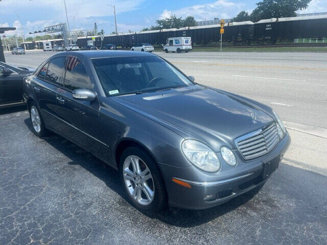 2006 MERCEDES-BENZ E-Class Sedan - $7,495