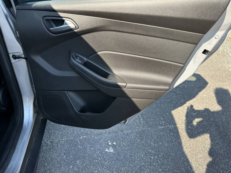 2017 Ford Focus SE