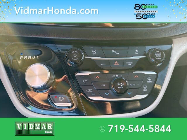 2020 Chrysler Pacifica Touring L