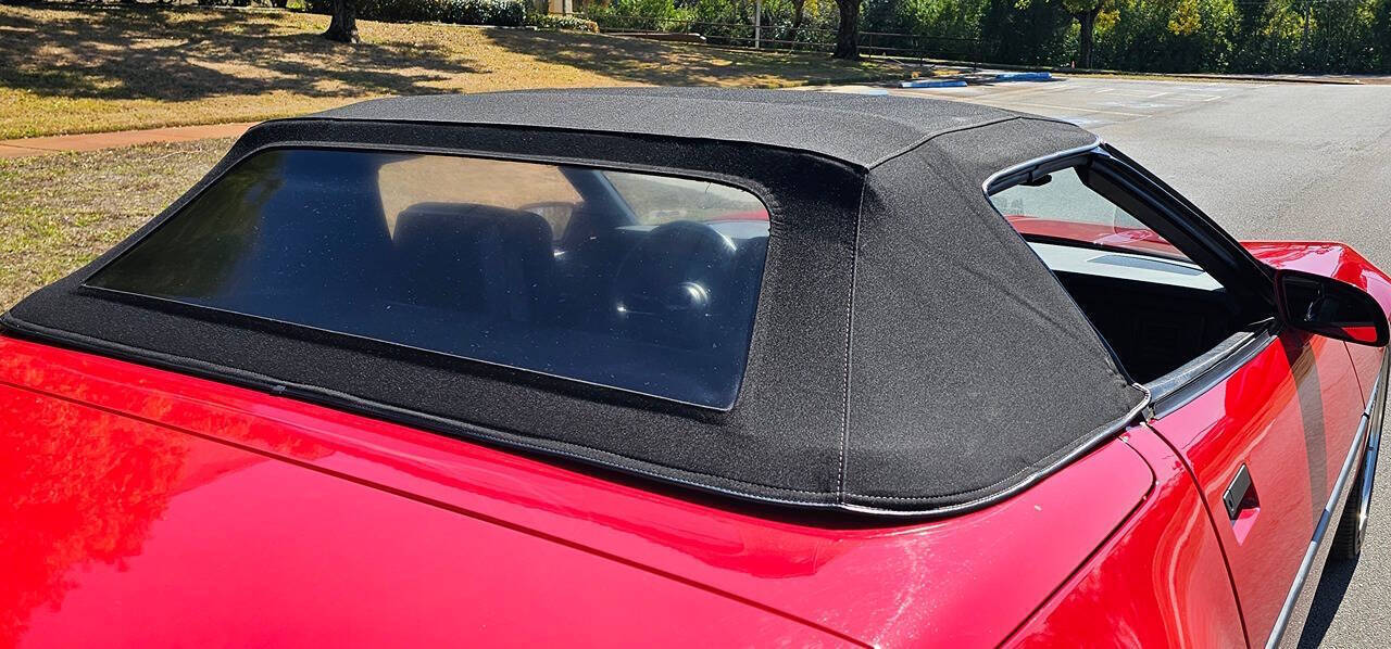 1989 Chevrolet Corvette 34