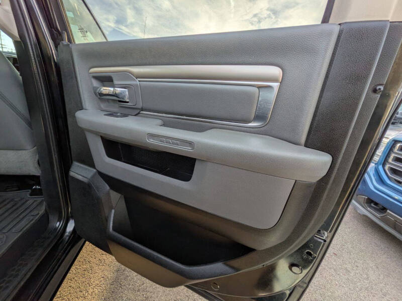 2019 RAM 1500 Classic SLT