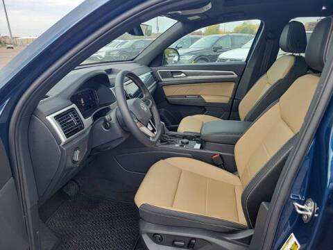 2022 Volkswagen Atlas Cross Sport SE 4Motion