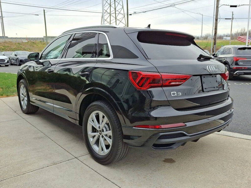 2022 Audi Q3 quattro S line Premium 45 TFSI