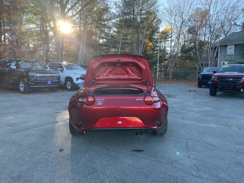 2019 Mazda MX-5 Miata Sport