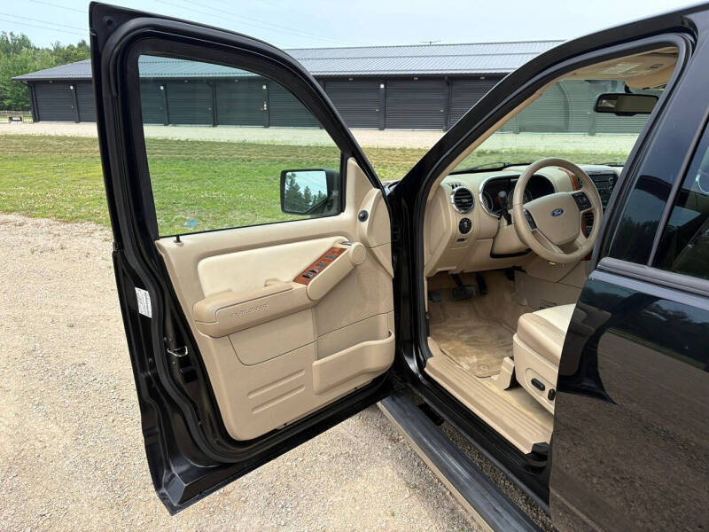 2010 Ford Explorer Eddie Bauer