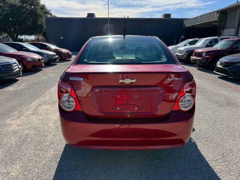 2014 Chevrolet Sonic LS Auto