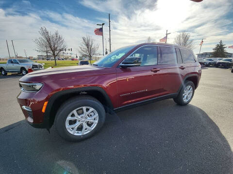 2024 Jeep Grand Cherokee for sale at Victoria Auto Sales - Waconia Dodge in Waconia MN