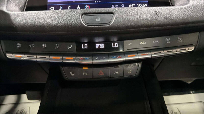 2019 Cadillac XT4 Premium Luxury