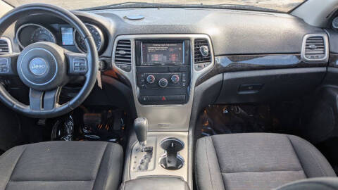 2012 Jeep Grand Cherokee Laredo