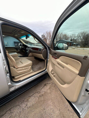 2010 GMC Yukon XL SLT