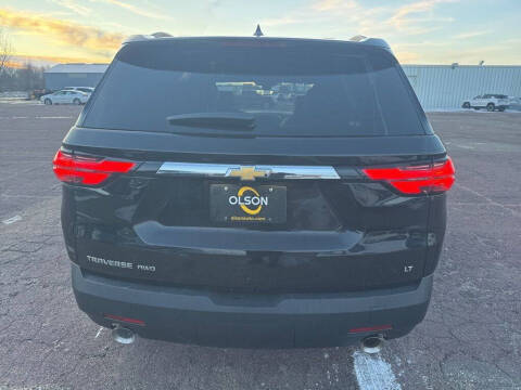 2023 Chevrolet Traverse LT Leather