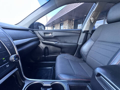 2017 Toyota Camry SE