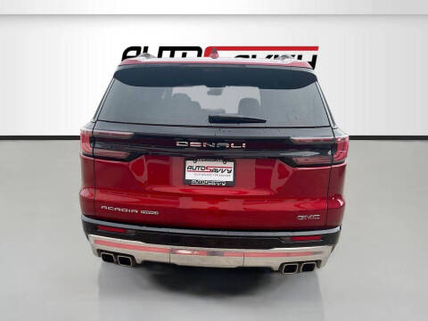 2025 GMC Acadia Denali