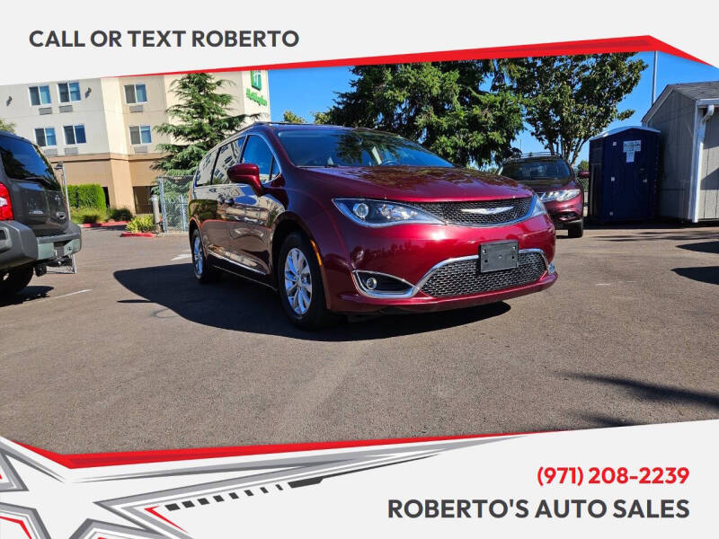 2017 Chrysler Pacifica Touring-L