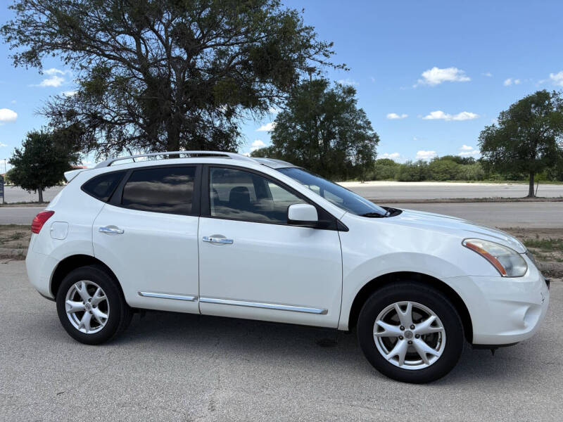 2011 Nissan Rogue SV