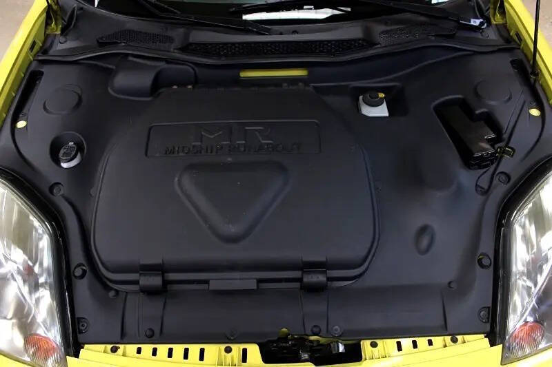 2004 Toyota MR2 Spyder