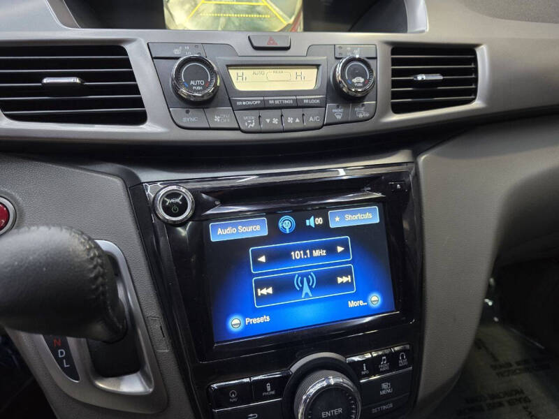 2016 Honda Odyssey Touring Elite