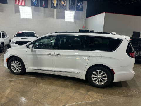 2018 Chrysler Pacifica Touring L Plus