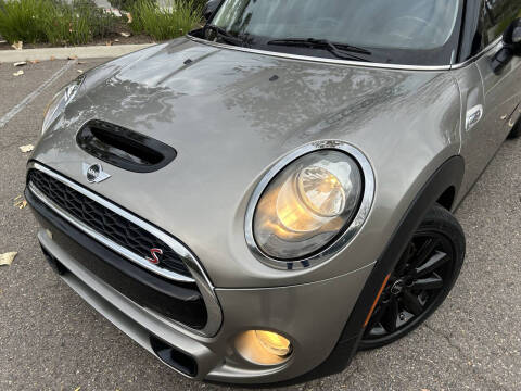 2017 MINI Hardtop 2 Door Cooper S