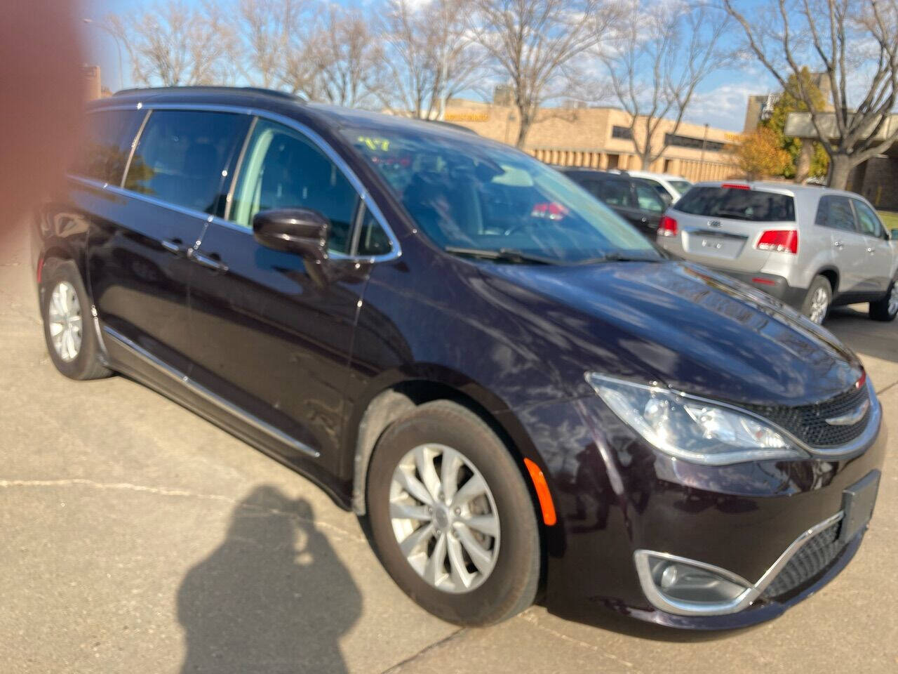 Gray 2017 Chrysler Pacifica Touring-L Touring-L 4dr Mini-Van 2