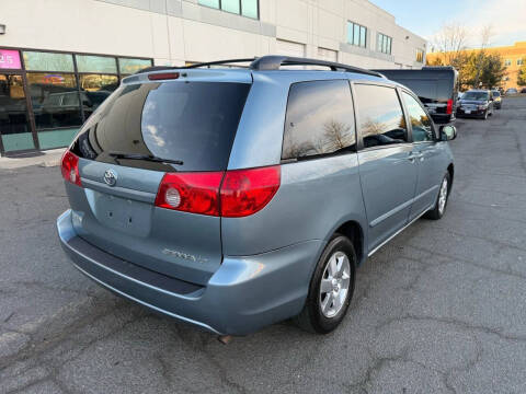 2008 Toyota Sienna