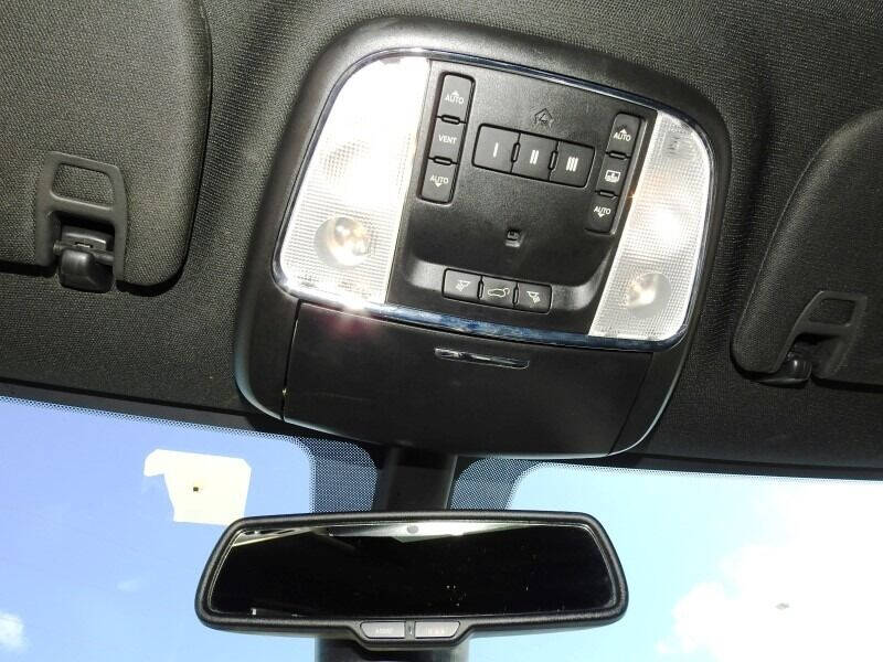 2015 Jeep Grand Cherokee  - $16,900