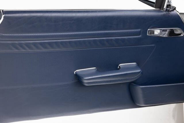 1986 Mercedes-Benz 560-Class 560 SL