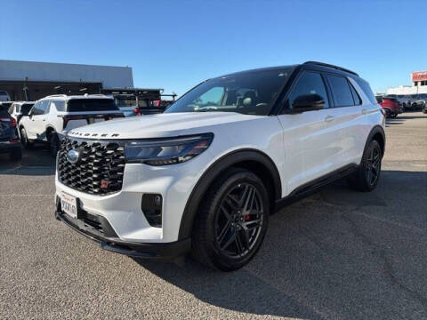 2025 Ford Explorer ST