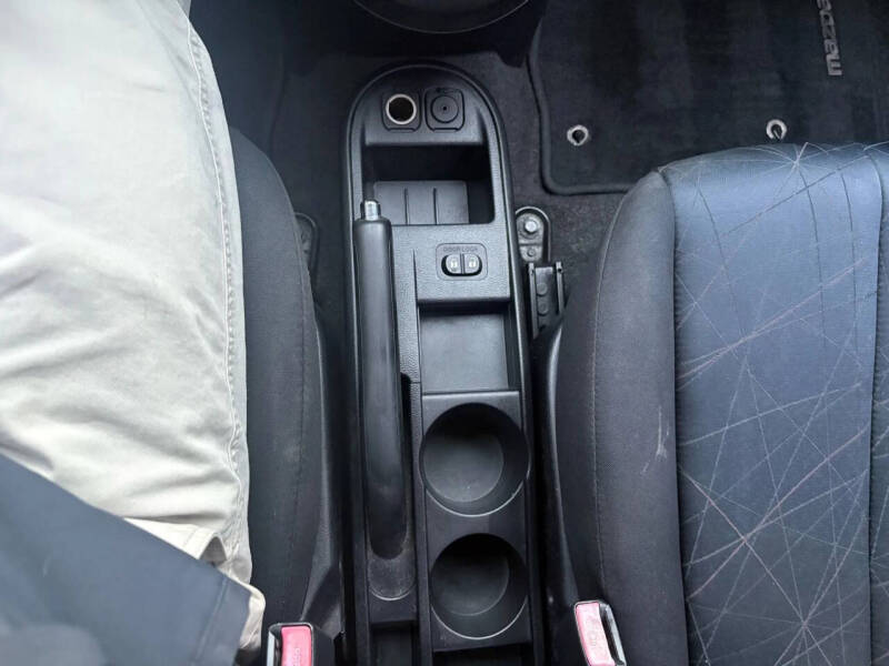 2012 Mazda MAZDA2 Sport