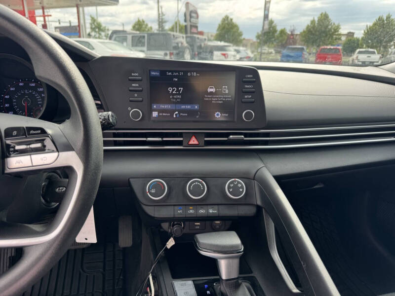 2023 Hyundai Elantra