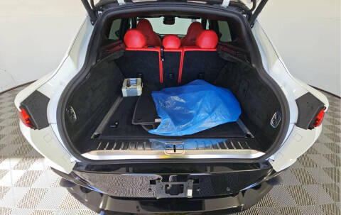 2023 Aston Martin DBX