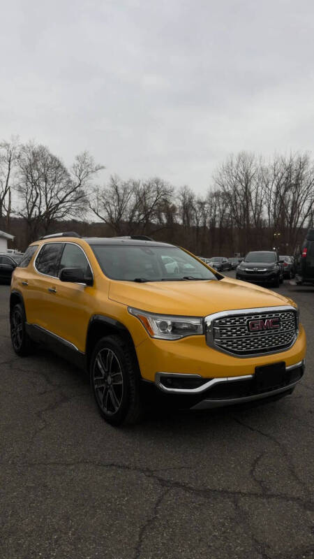 2017 GMC Acadia Denali