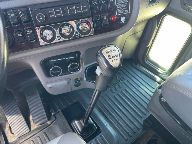 2014 Peterbilt 388