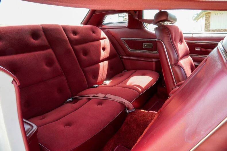 1976 Ford Thunderbird