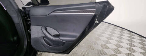 2023 Tesla Model S Plaid