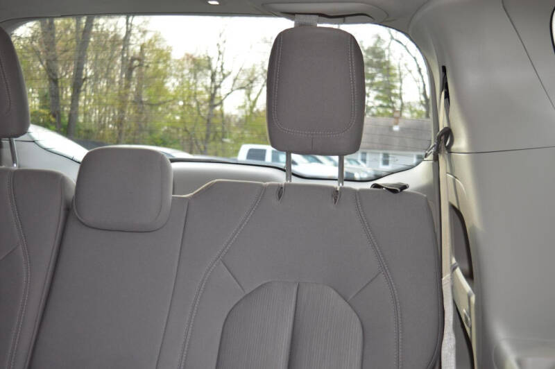 2017 Chrysler Pacifica LX