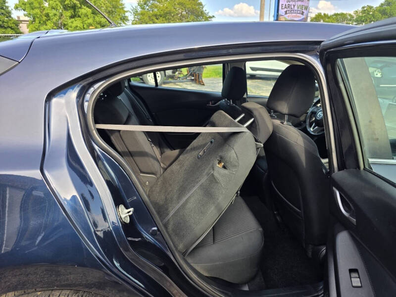 2015 Mazda MAZDA3 i Touring