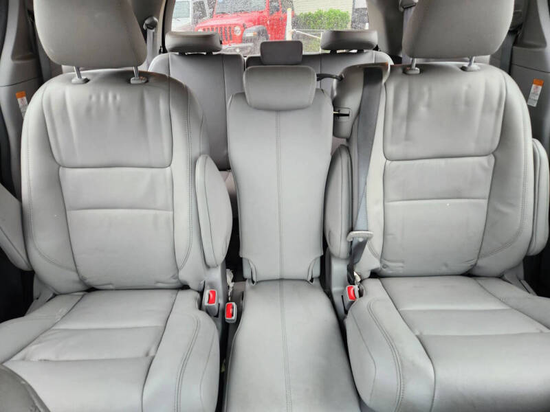 2017 Toyota Sienna